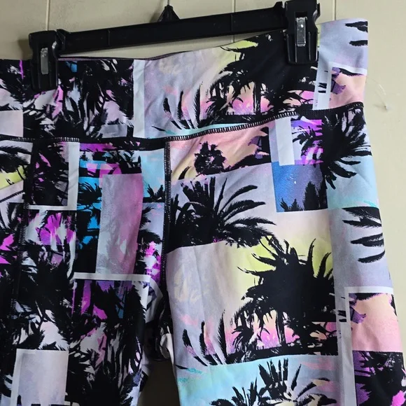 Calvin Klein Performance Bike Shorts  XL - Picture 8 of 11